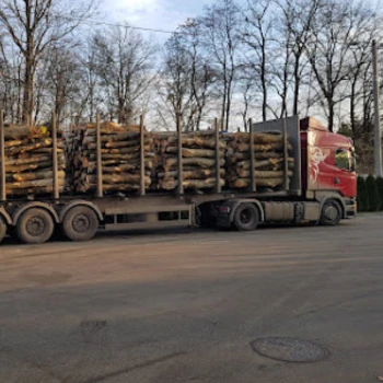 Drewno opałowe w wałkach